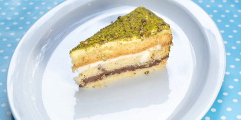 Chocolate and Pistachio Cake in Bellevue: A Local Guide to This Rich Dessert